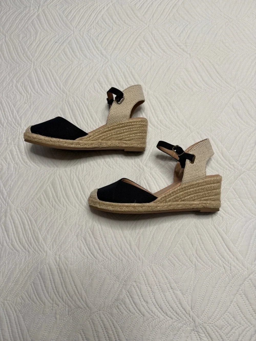 Journee Collection ankle strap